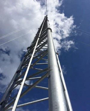 Conical gagnsemi galvaniseruðu rafmagns stálstöng